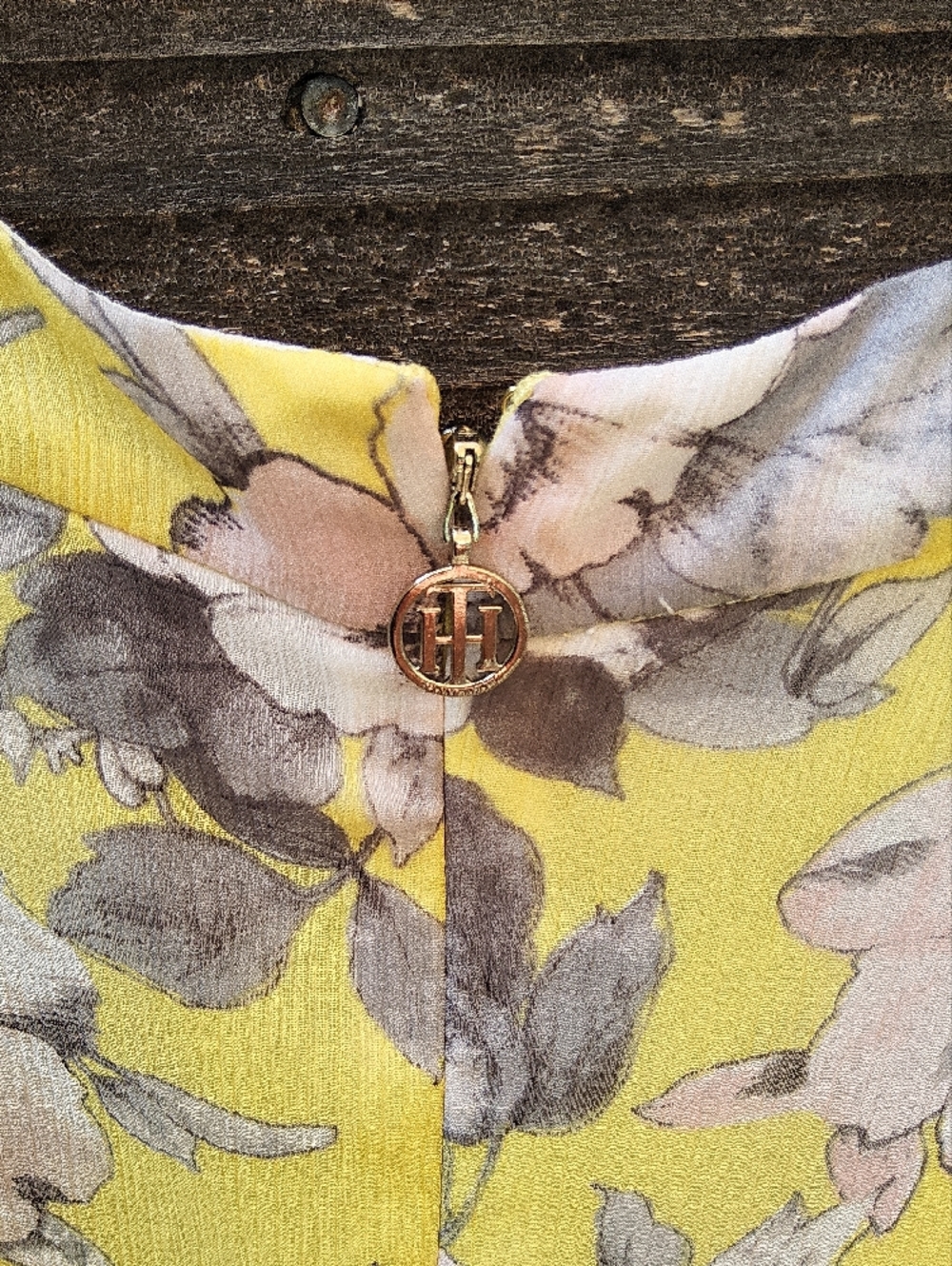 Tommy Hilfiger Yellow Floral Maxi Dress with Pink and Gray Blooms Size 16 - Picture 9 of 11